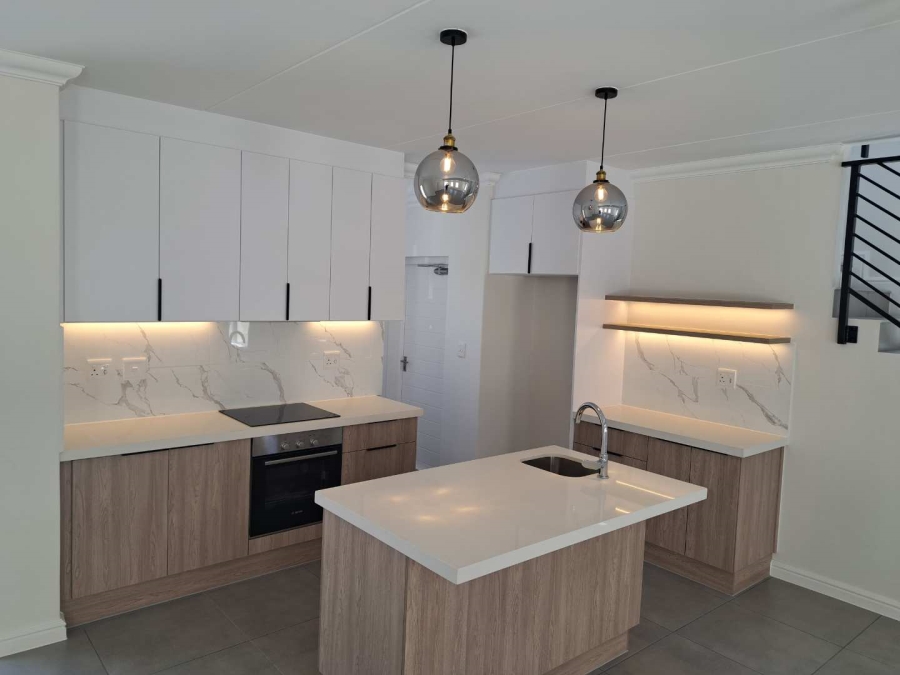 3 Bedroom Property for Sale in Langeberg Village Western Cape